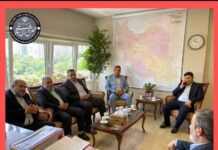 با هماهنگی و پیگیری دکتر جلیل مختار در روز سه شنبه ۱۴۰۰/۰۴/۰۷جلسه ای با مدیرعامل و معاون وزیر راه و شهرسازی دکتر ایینی و دکتر روستا در شرکت بازافرینی بافت فرسوده تشکیل شد